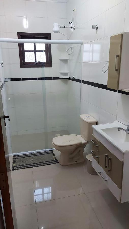 Willa Casa Centro Com Piscina Ubatuba Zewnętrze zdjęcie