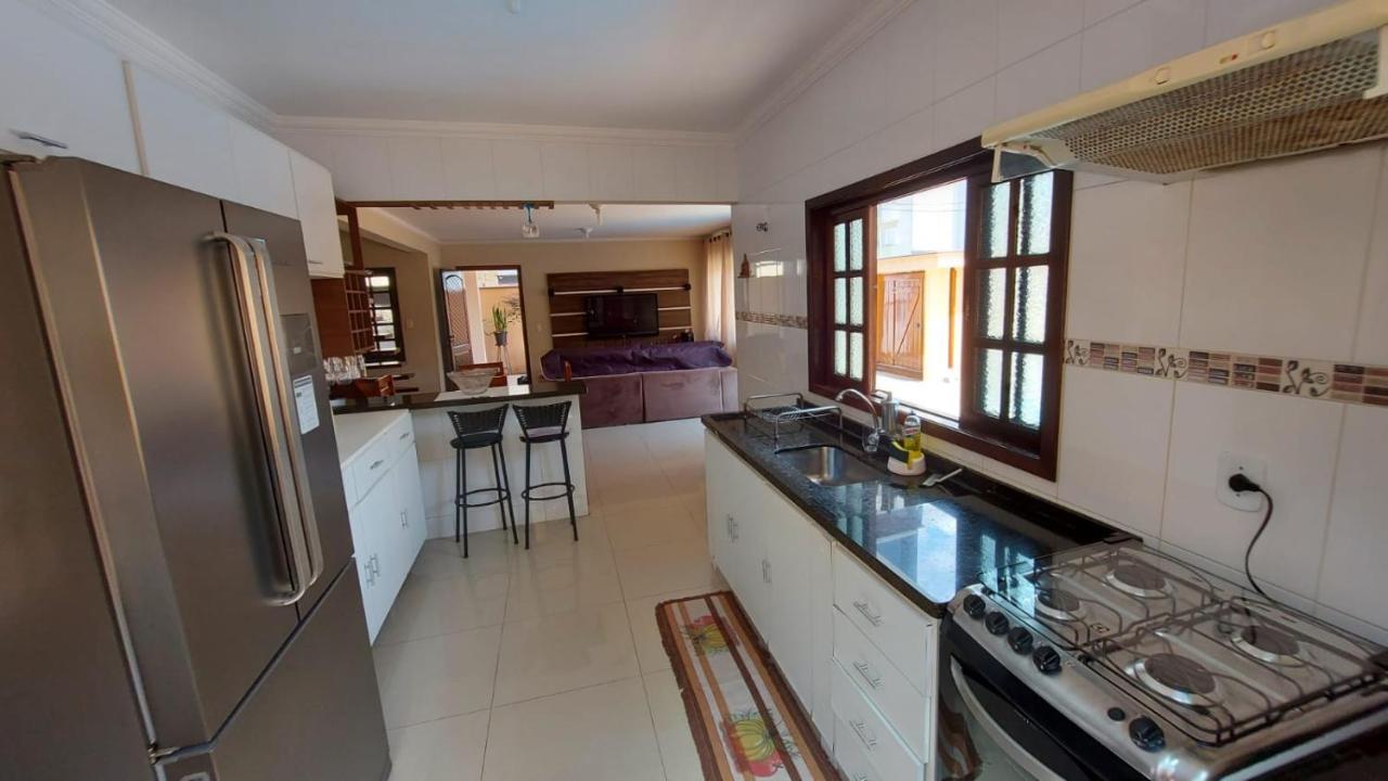 Willa Casa Centro Com Piscina Ubatuba Zewnętrze zdjęcie